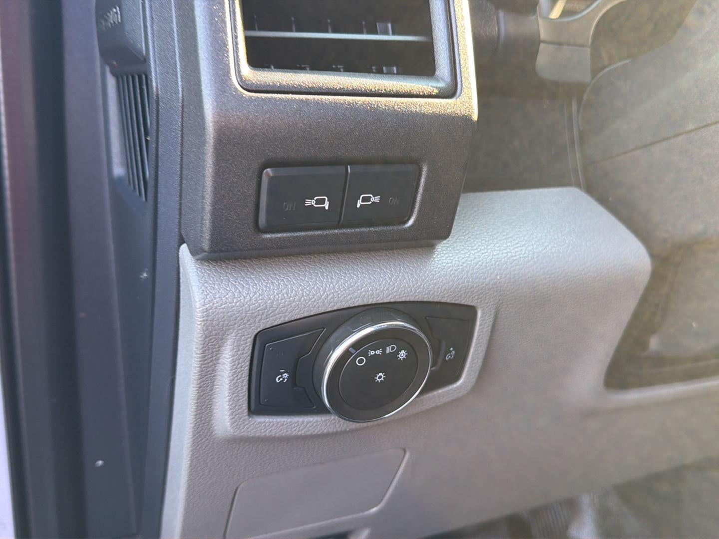 2022 Ford Super Duty F-350 DRW XL