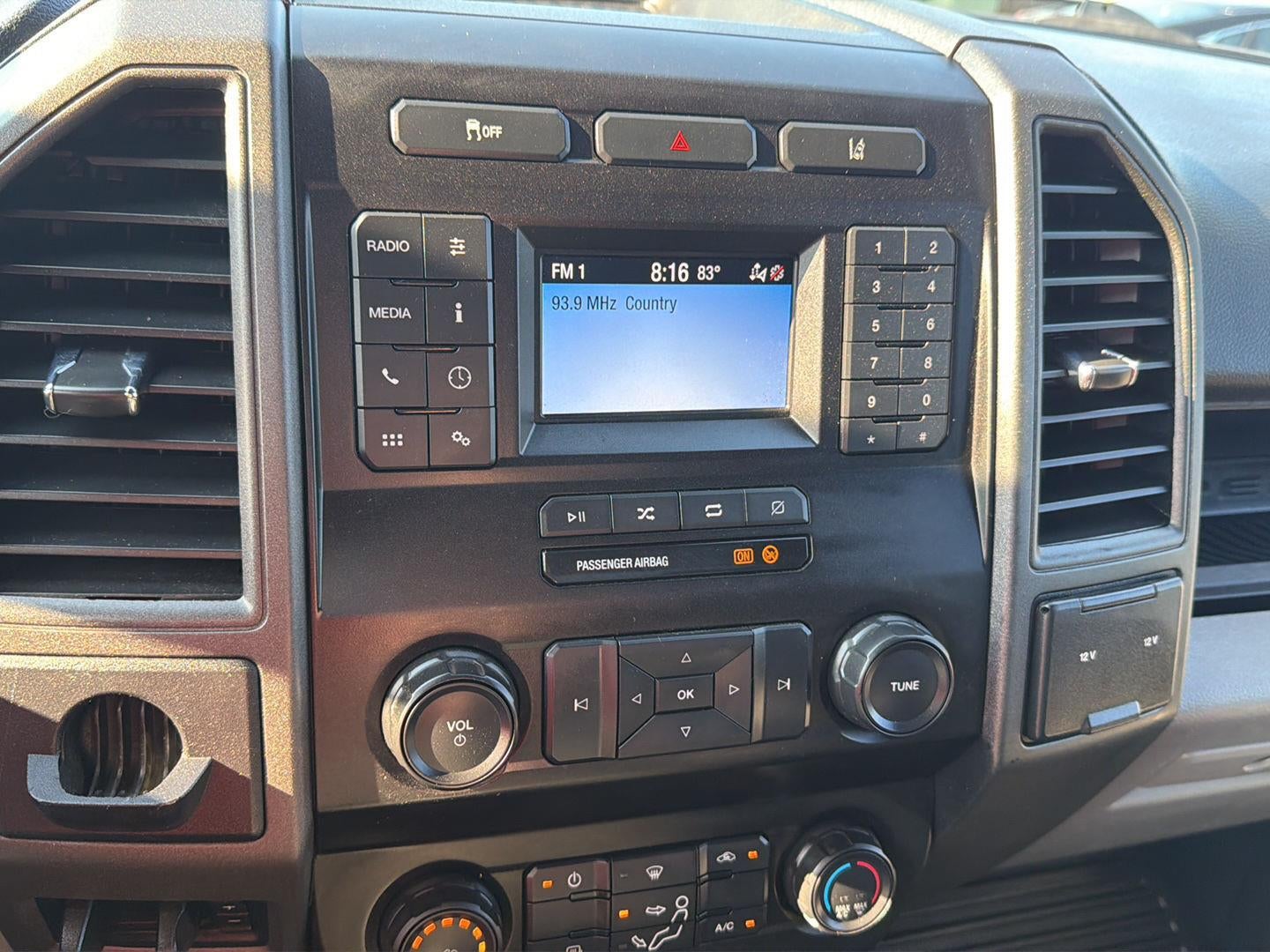 2022 Ford Super Duty F-350 DRW XL