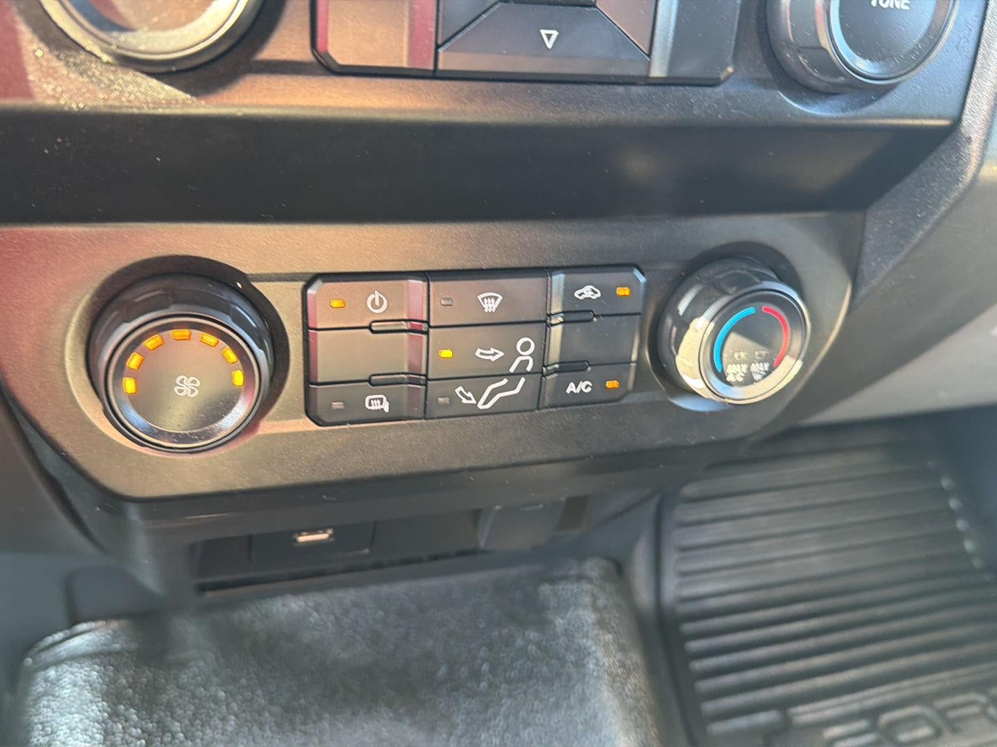2022 Ford Super Duty F-350 DRW XL