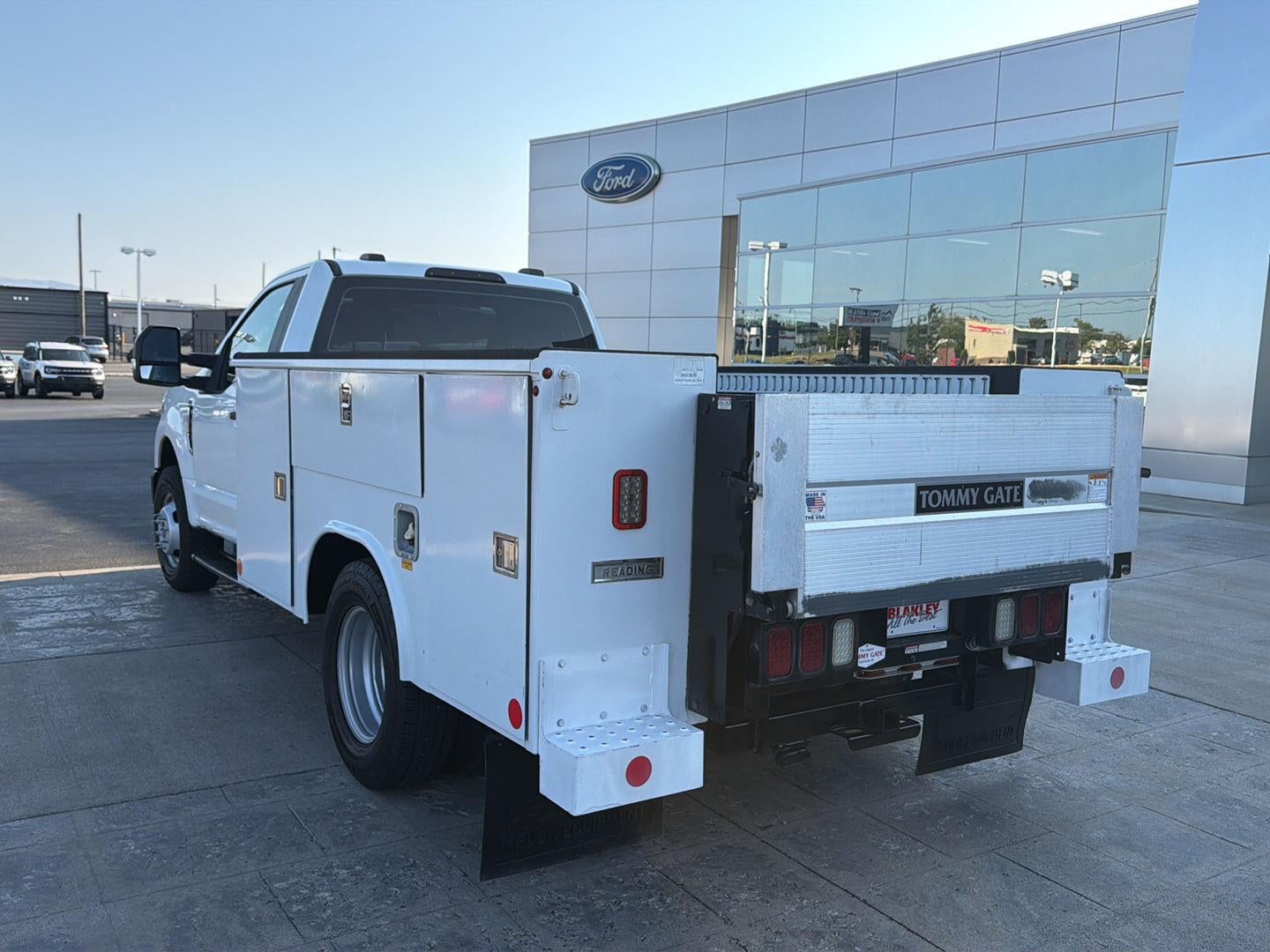2022 Ford Super Duty F-350 DRW XL