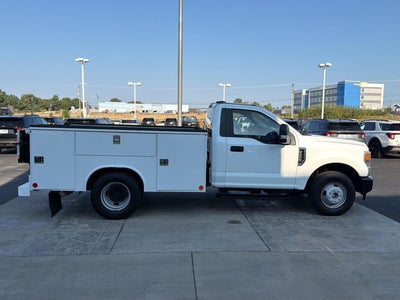 2022 Ford Super Duty F-350 DRW XL