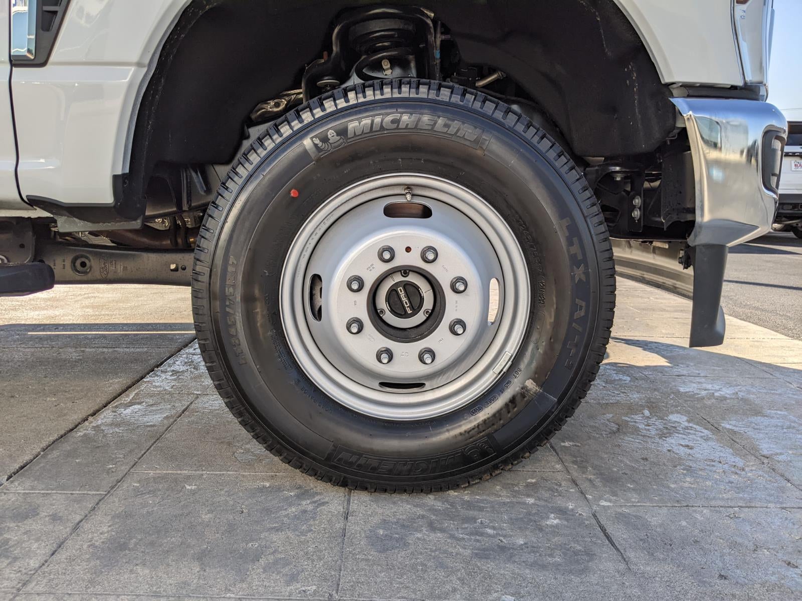 2026 Ford Super Duty F-350 DRW XL