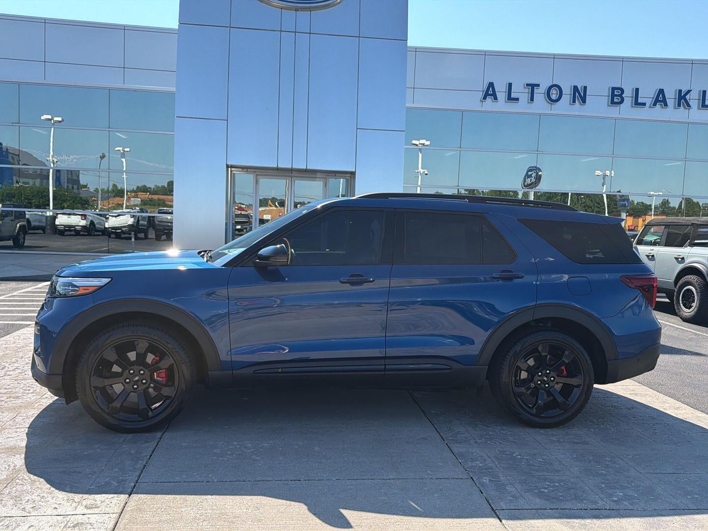 2021 Ford Explorer ST