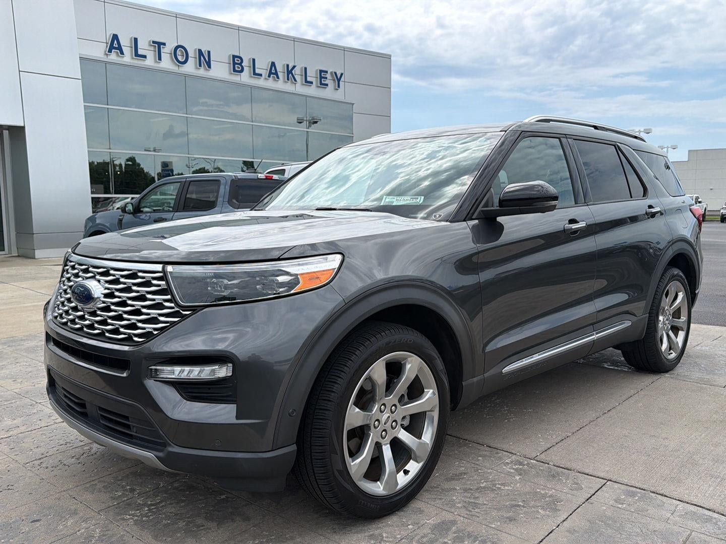 2020 Ford Explorer Platinum
