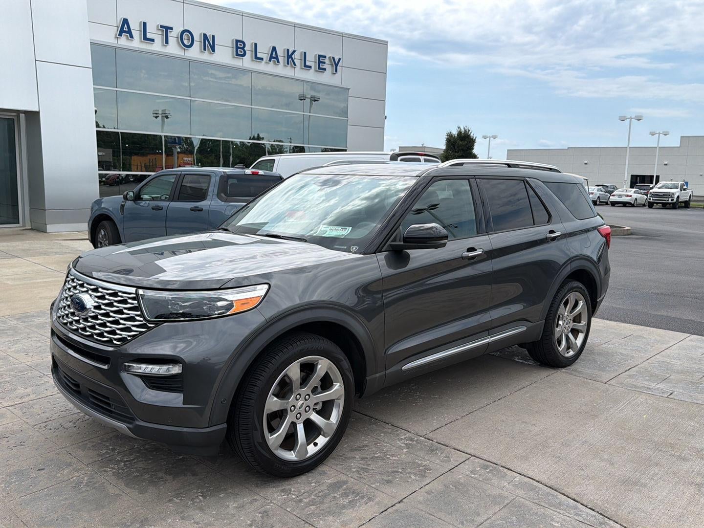 2020 Ford Explorer Platinum
