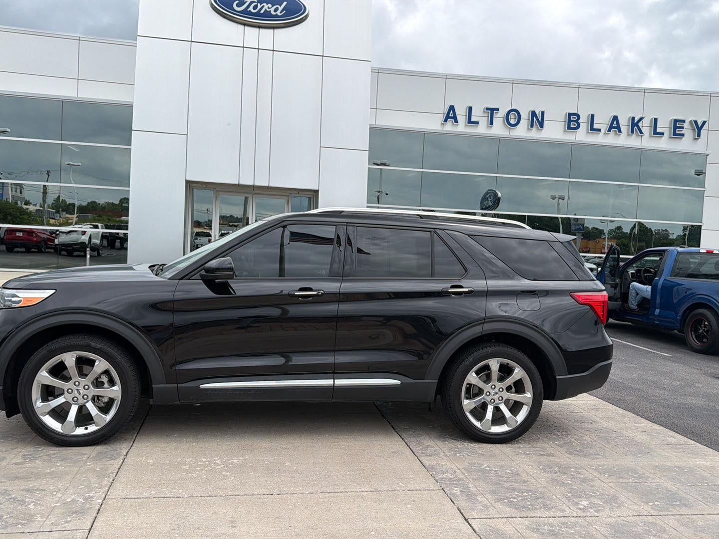 2020 Ford Explorer Platinum