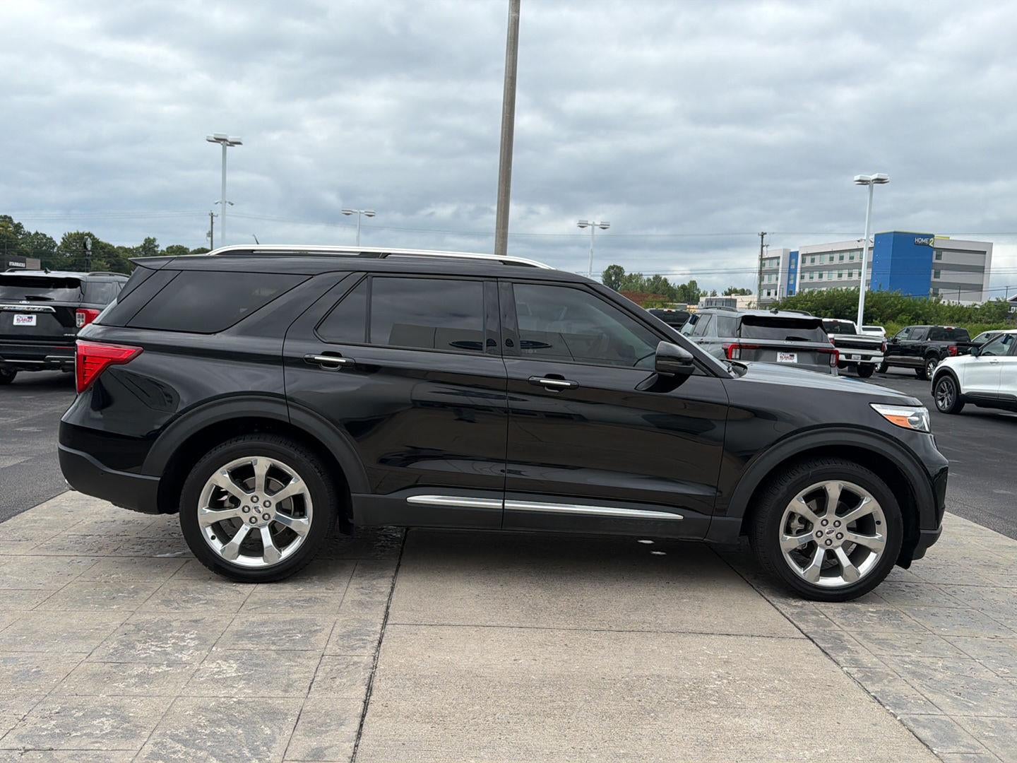 2020 Ford Explorer Platinum