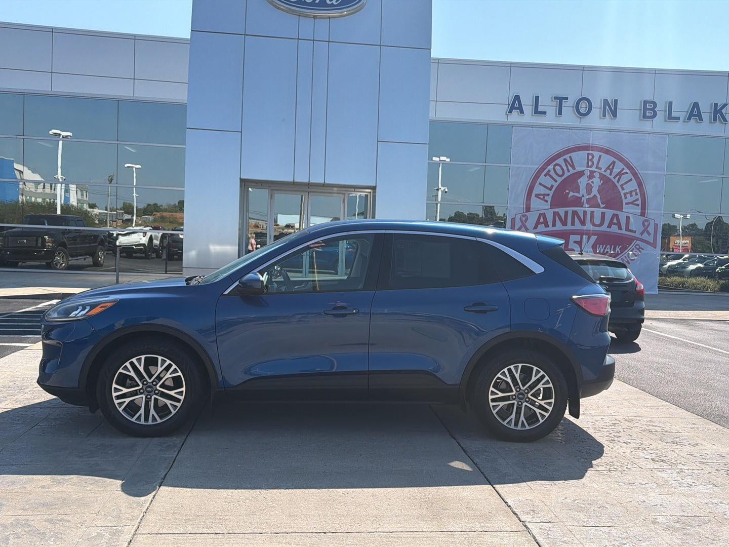 2022 Ford Escape Hybrid SEL
