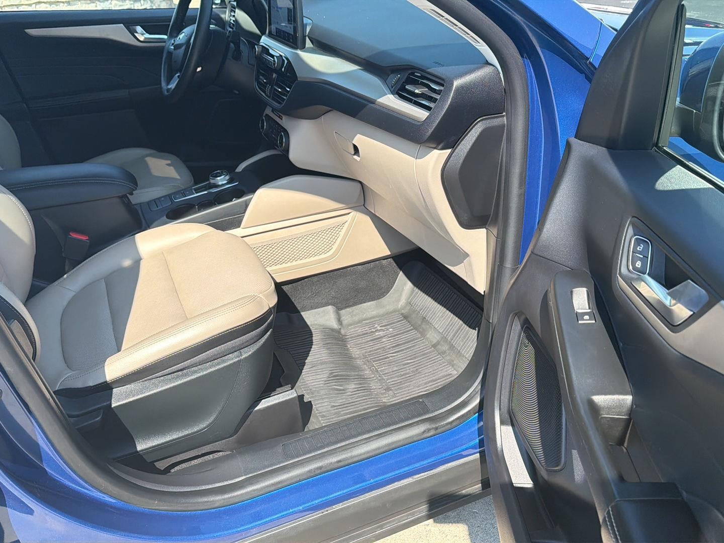 2022 Ford Escape Hybrid SEL