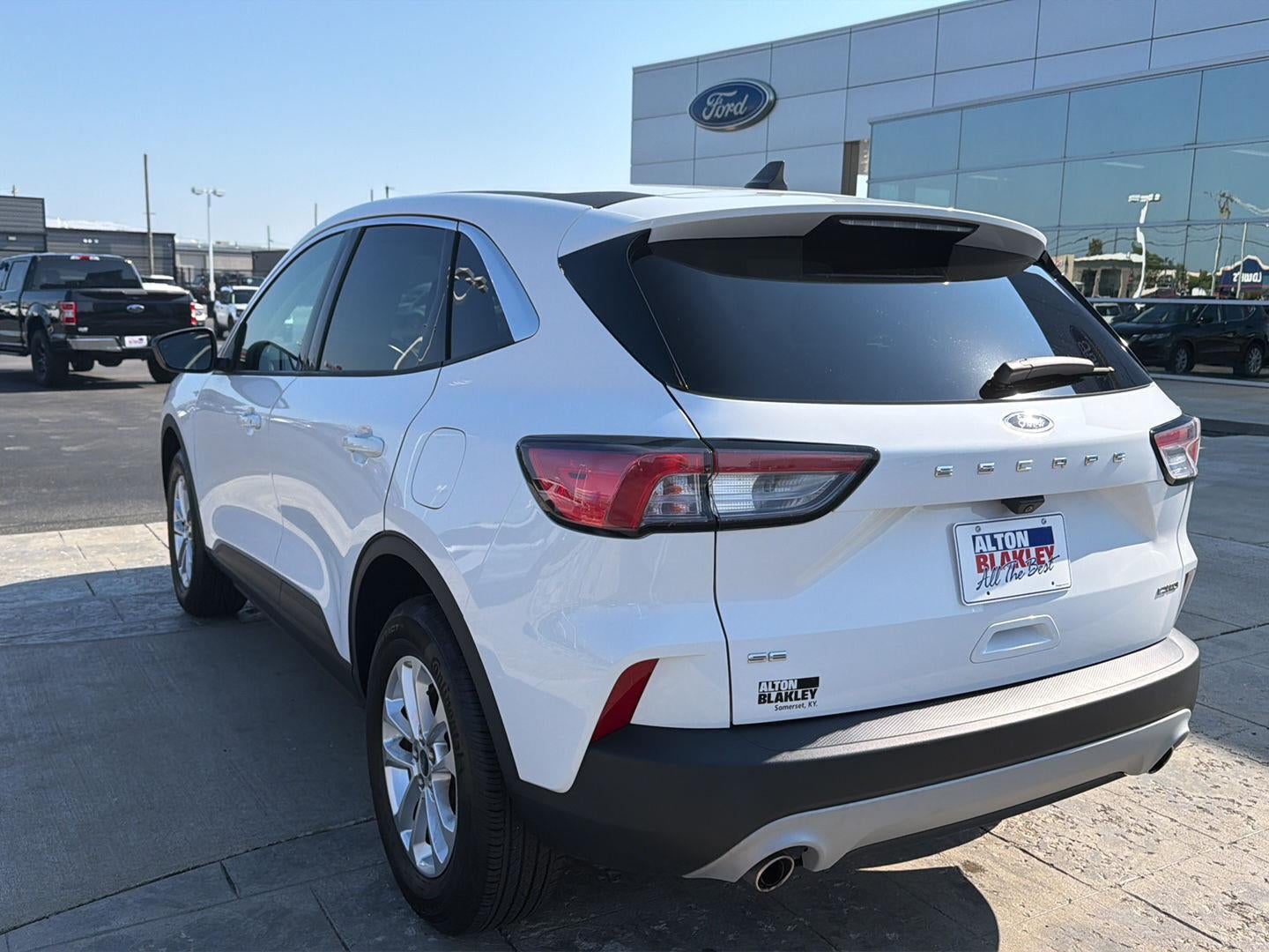 2022 Ford Escape SE