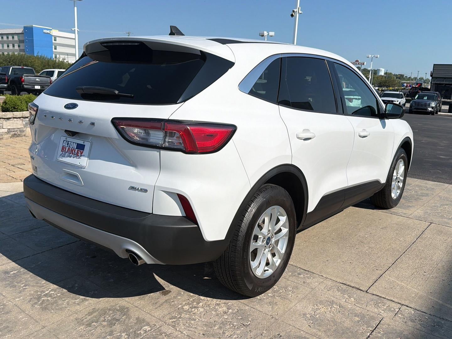2022 Ford Escape SE