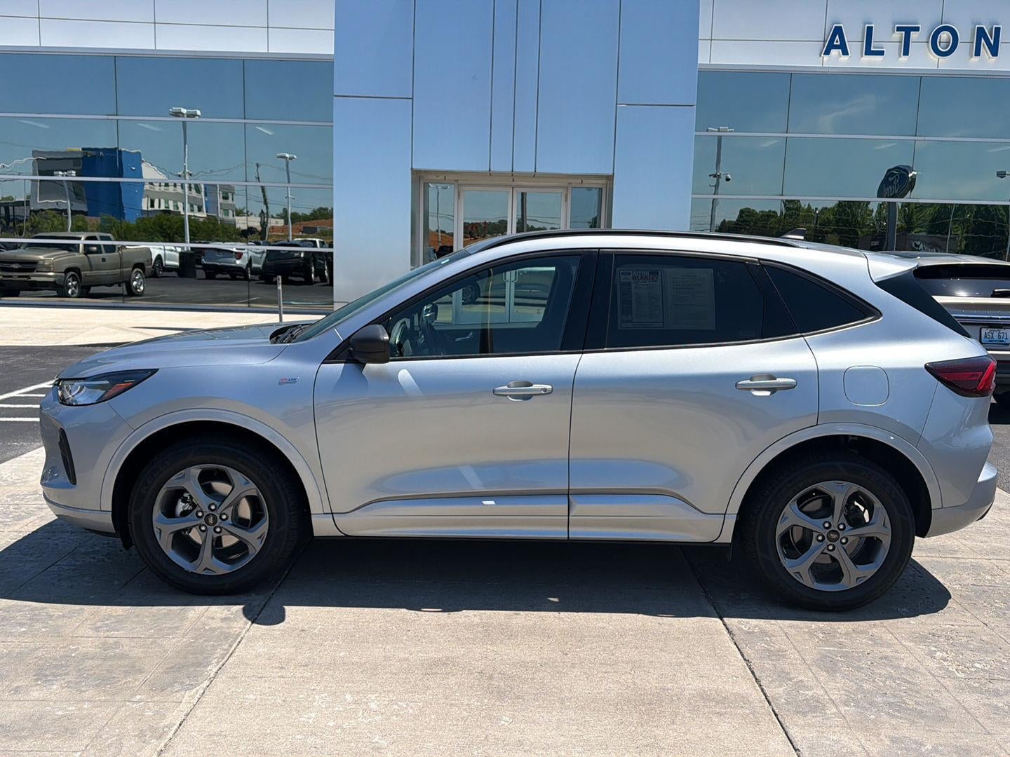 2024 Ford Escape ST-Line