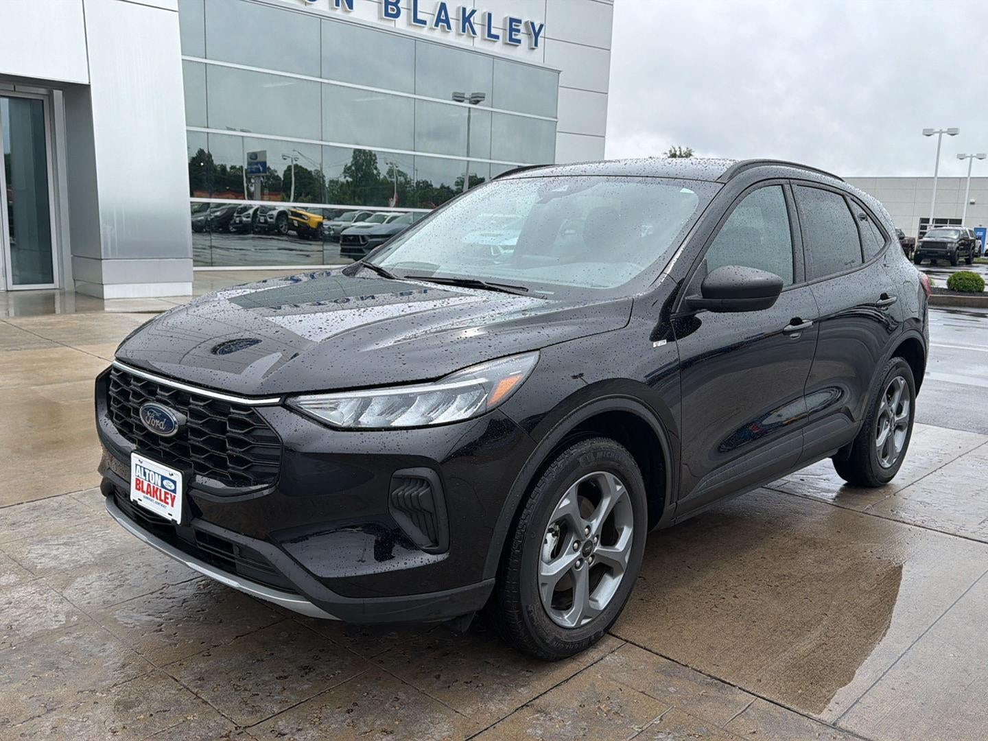 2025 Ford Escape ST-Line