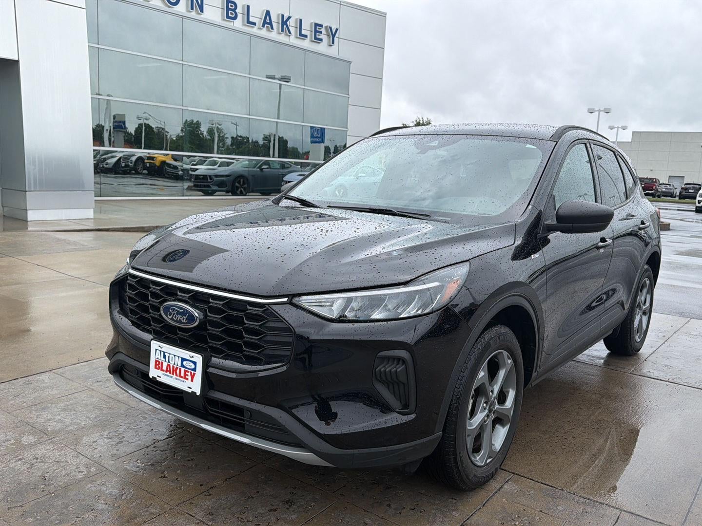 2025 Ford Escape ST-Line