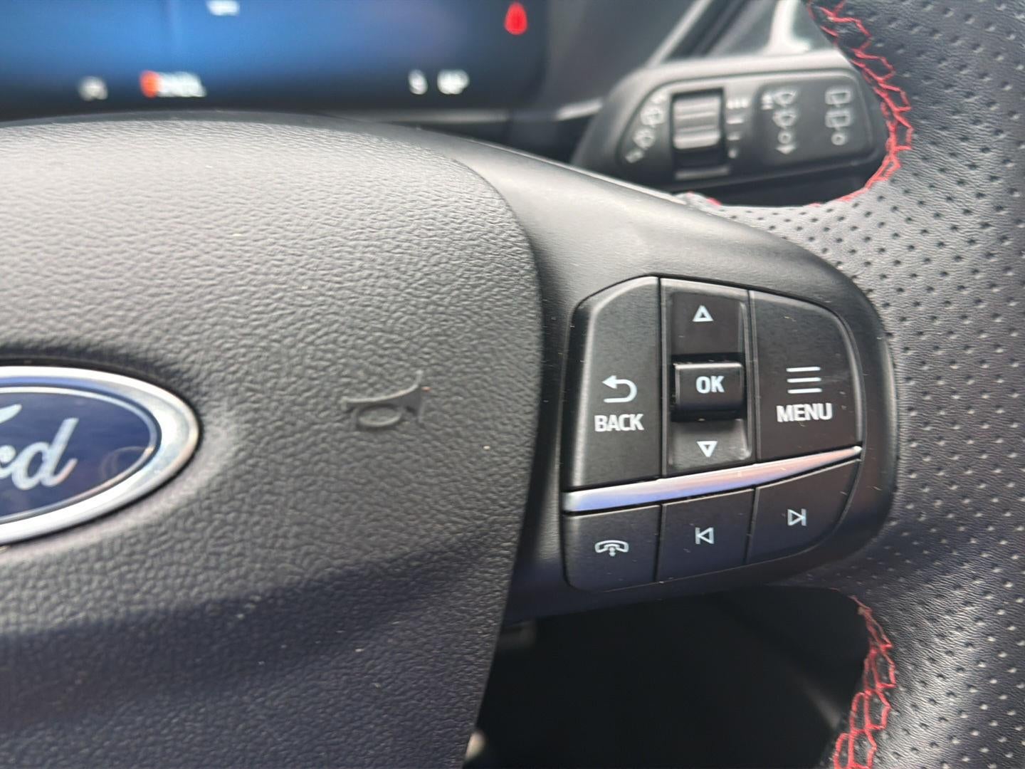 2023 Ford Escape ST-Line Select