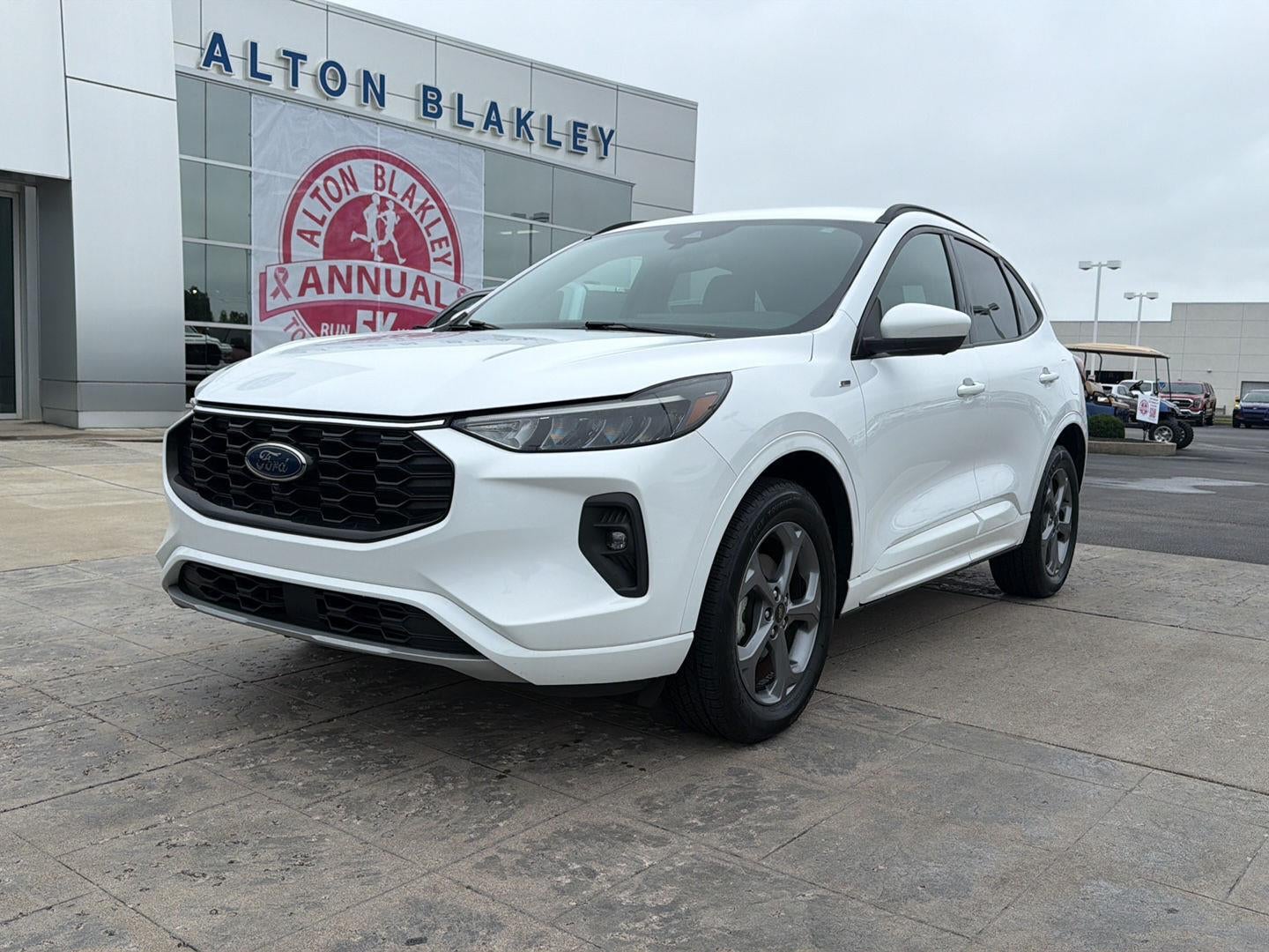 2023 Ford Escape ST-Line Select