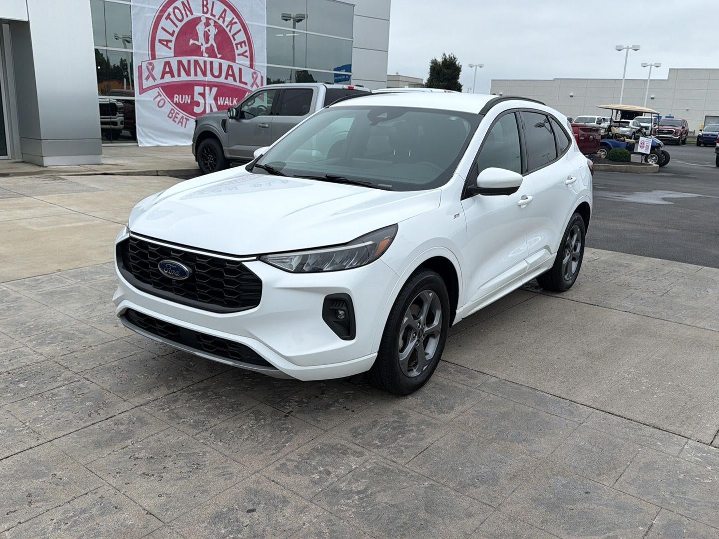 2023 Ford Escape ST-Line Select