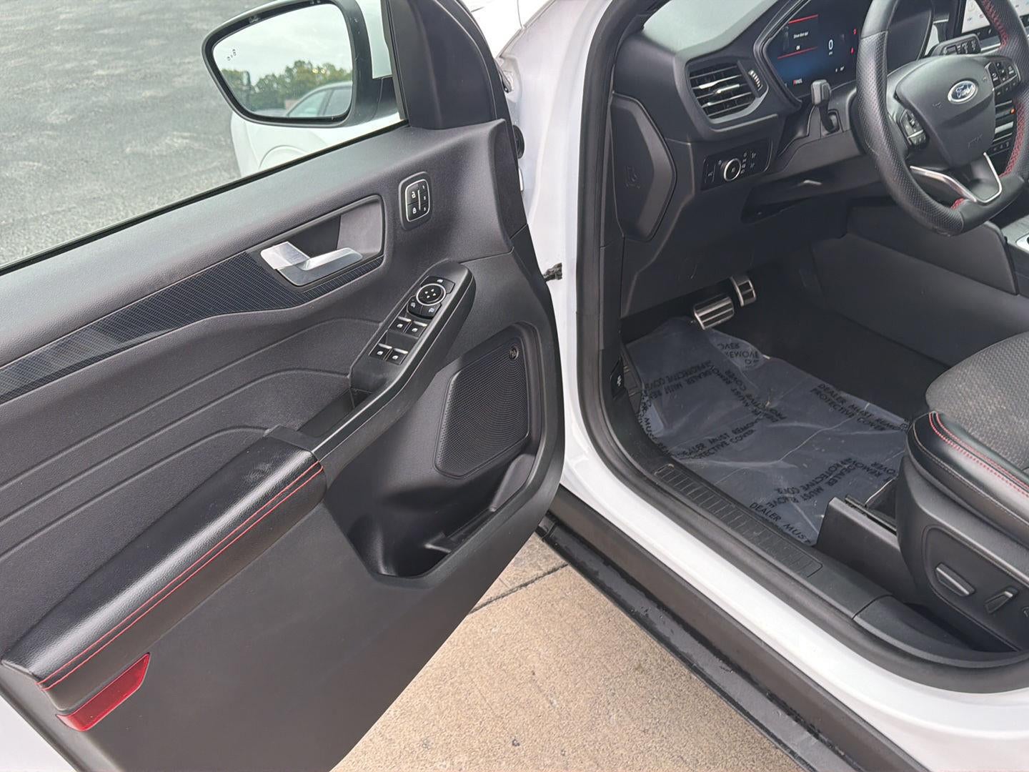 2023 Ford Escape ST-Line Select