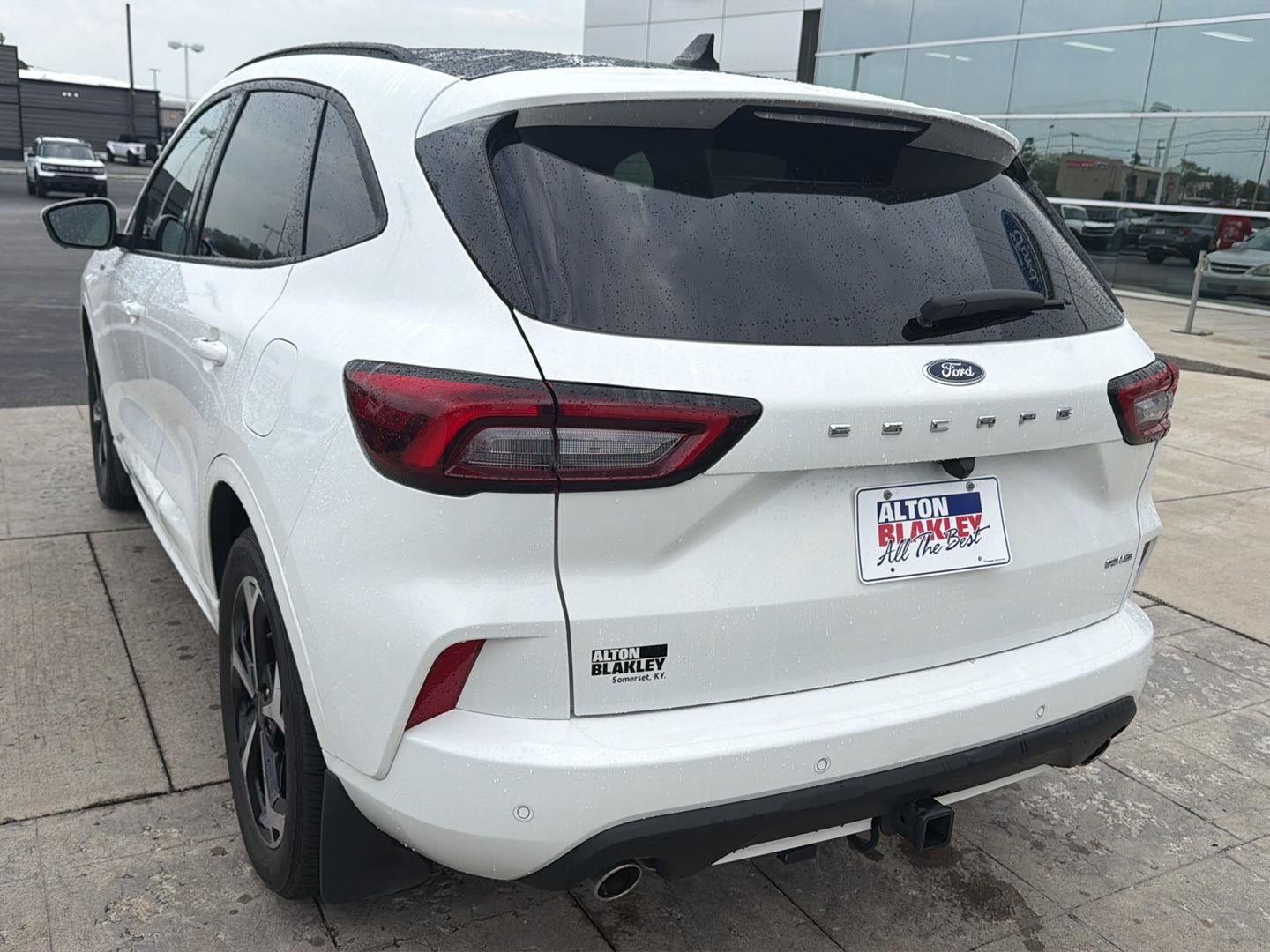 2025 Ford Escape ST-Line Elite