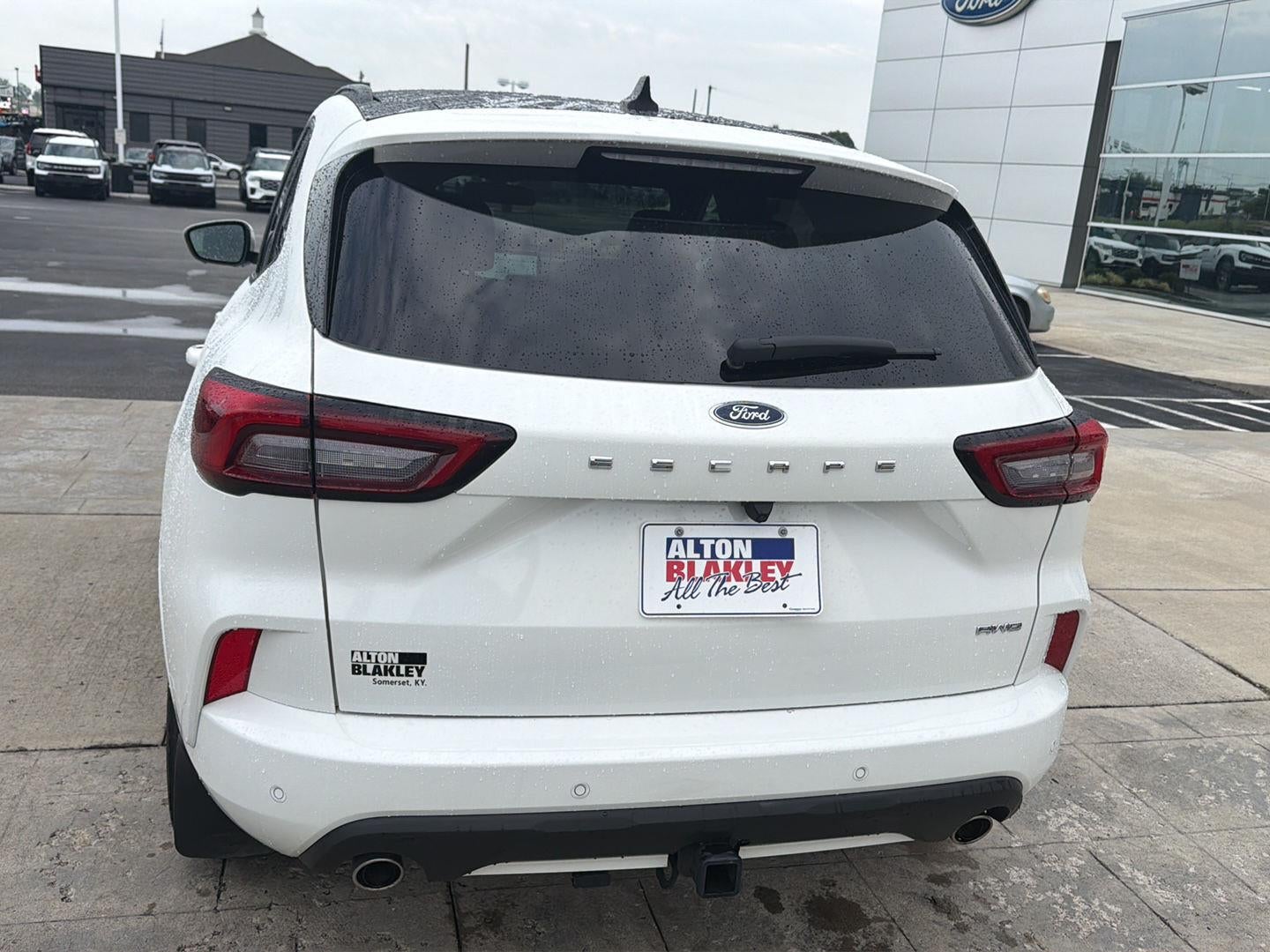 2025 Ford Escape ST-Line Elite