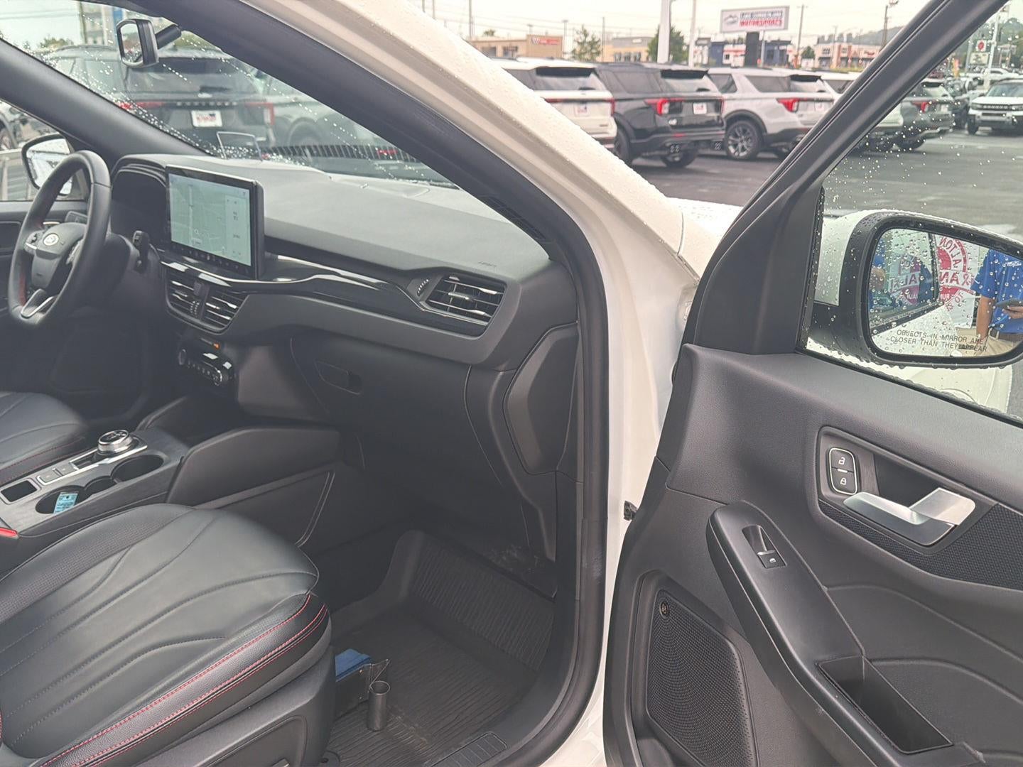 2025 Ford Escape ST-Line Elite