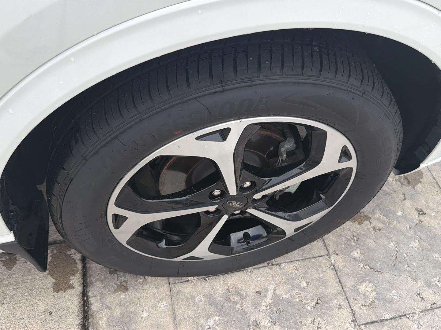 2025 Ford Escape ST-Line Elite
