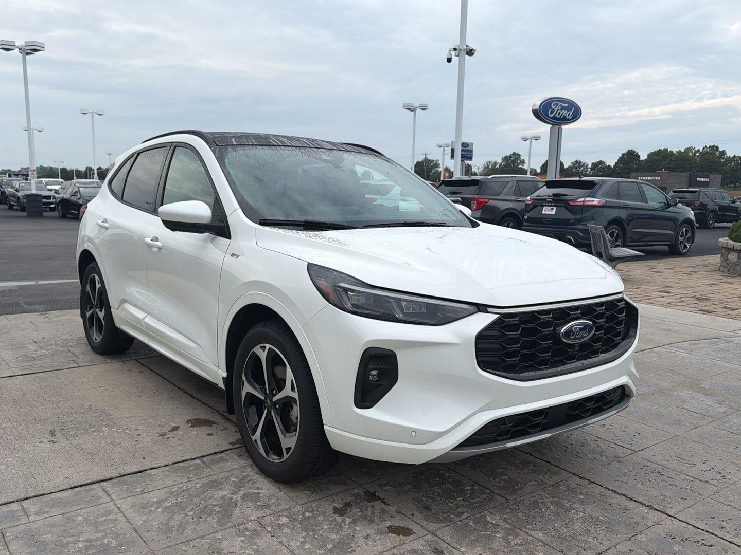 2025 Ford Escape ST-Line Elite