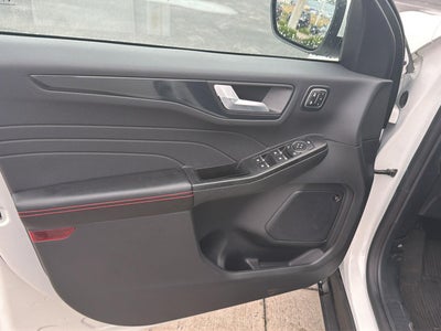 2025 Ford Escape ST-Line Elite