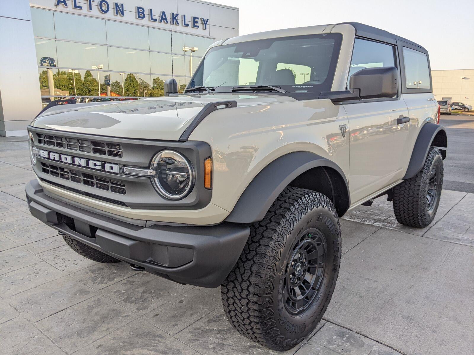 2026 Ford Bronco Base
