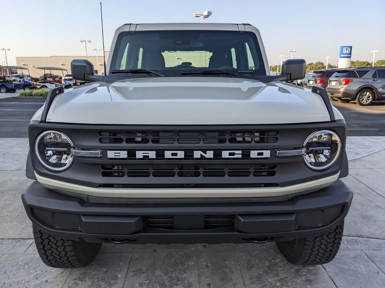 2026 Ford Bronco Base