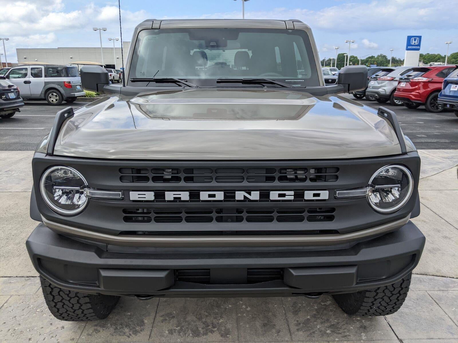 2026 Ford Bronco Base