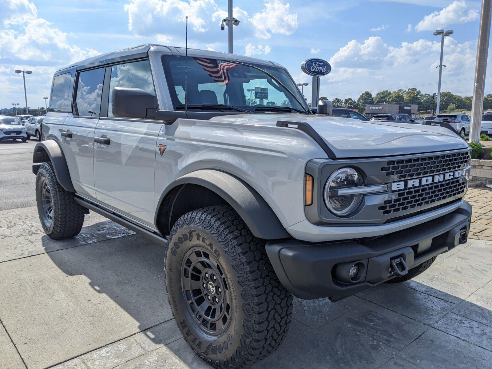 2026 Ford Bronco Badlands