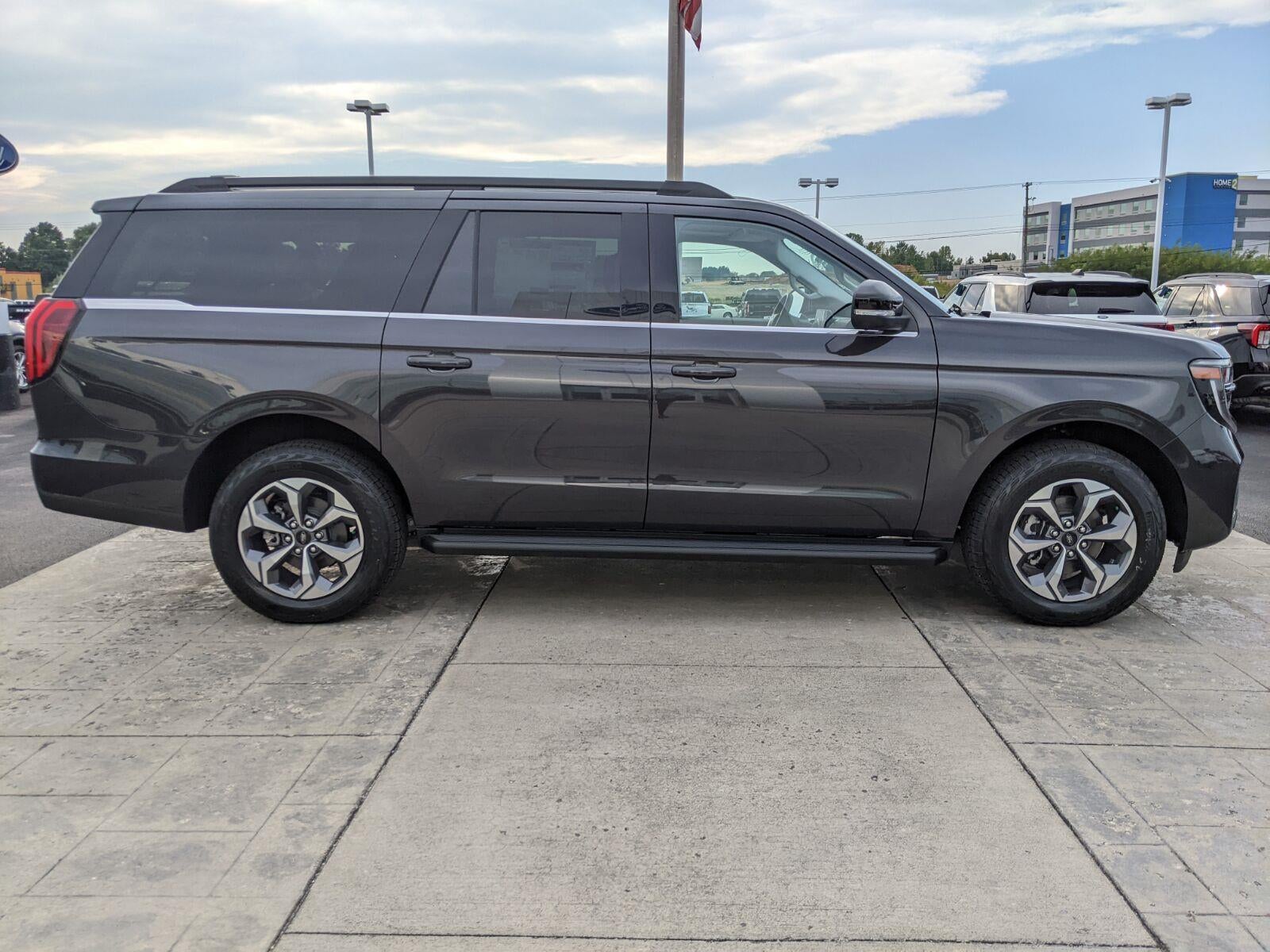 2027 Ford Expedition Max Active