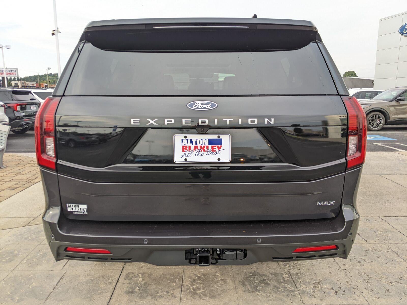 2027 Ford Expedition Max Active