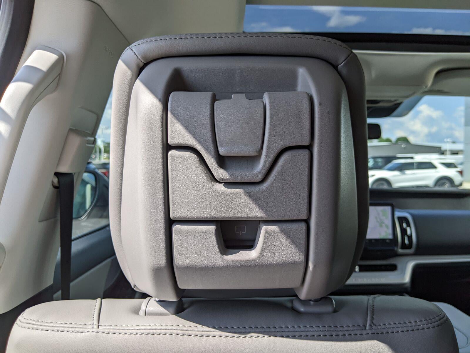 2027 Ford Expedition Max Active