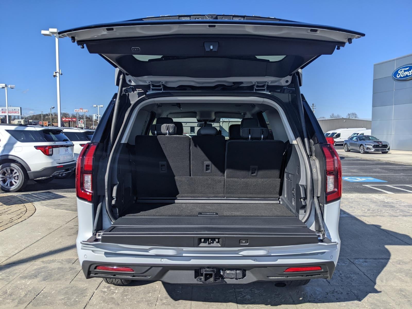 2026 Ford Expedition Active