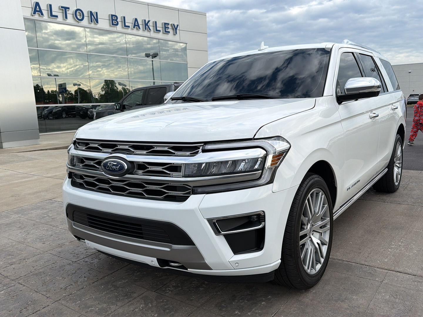 2023 Ford Expedition Platinum