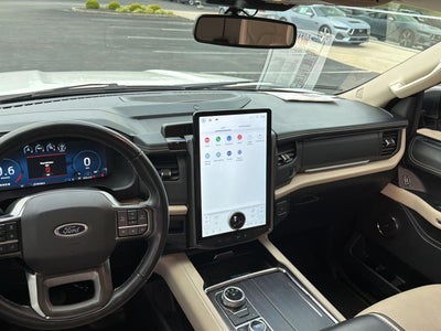 2023 Ford Expedition Platinum