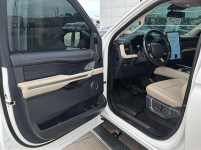 2023 Ford Expedition Platinum