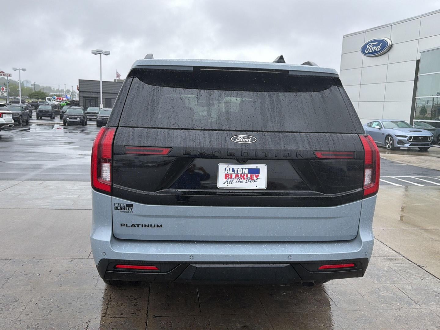 2025 Ford Expedition Platinum