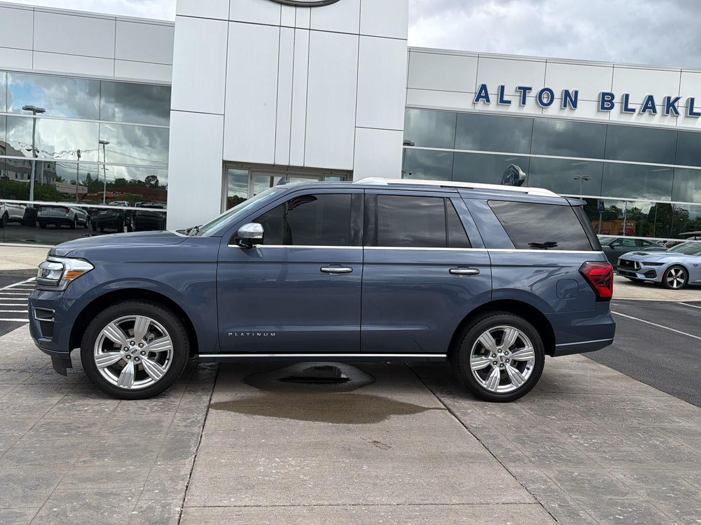 2023 Ford Expedition Platinum