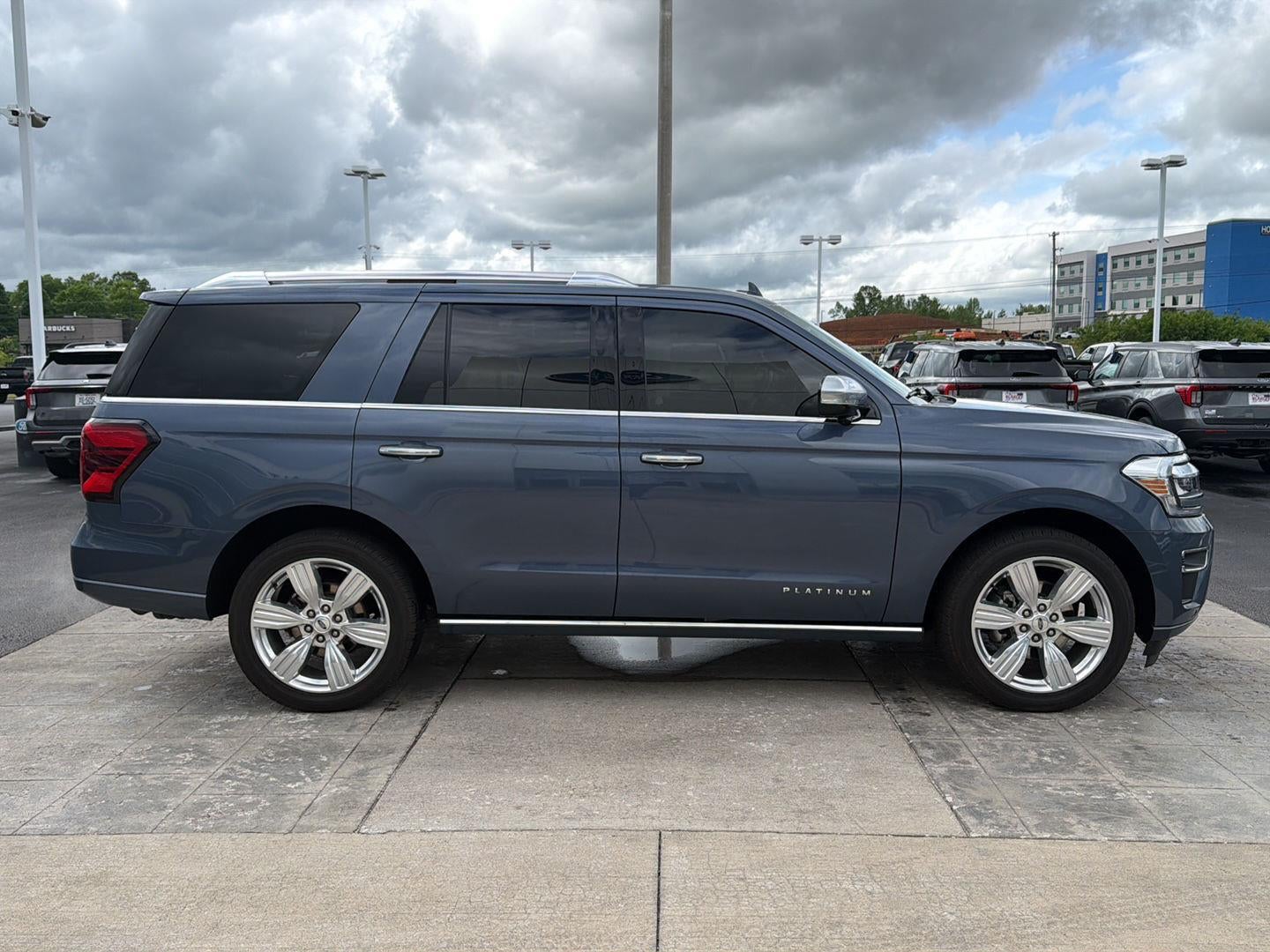 2023 Ford Expedition Platinum