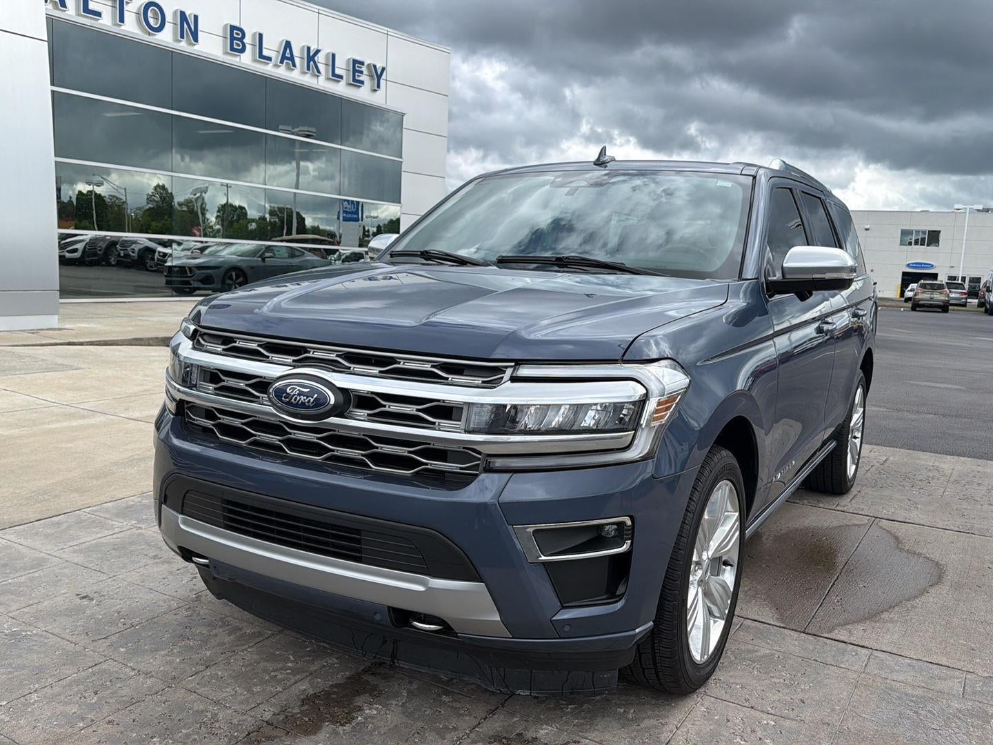 2023 Ford Expedition Platinum