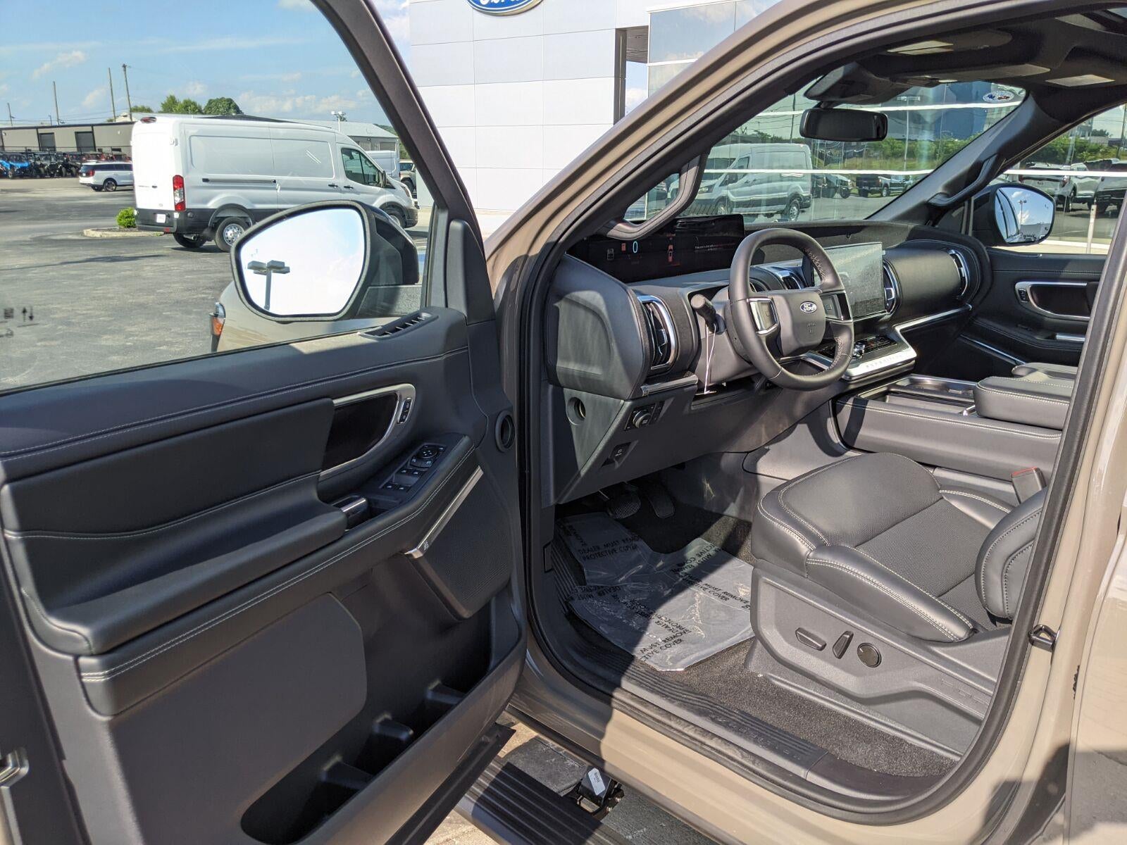 2027 Ford Expedition Platinum