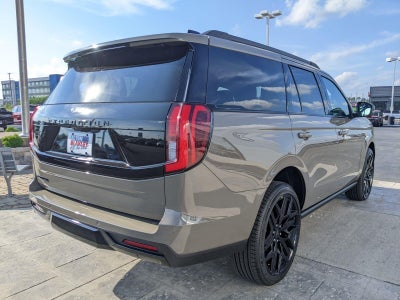 2027 Ford Expedition Platinum
