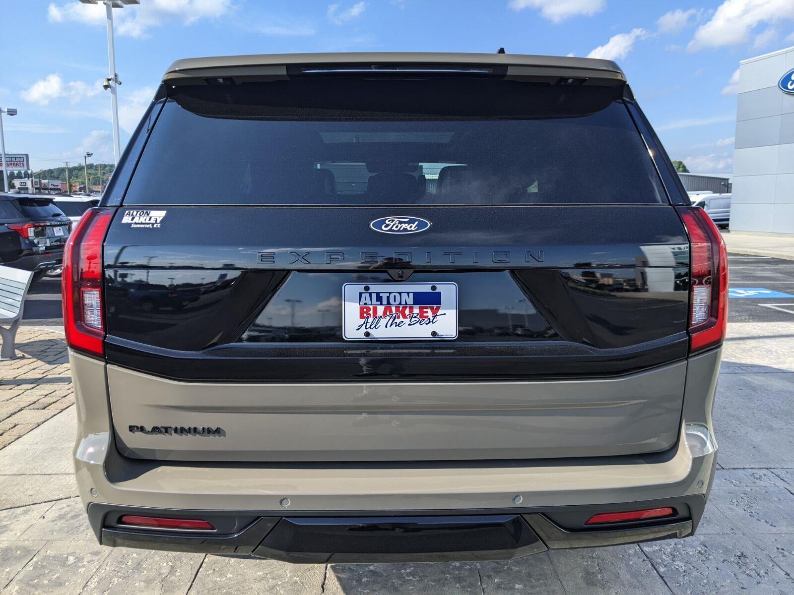 2027 Ford Expedition Platinum
