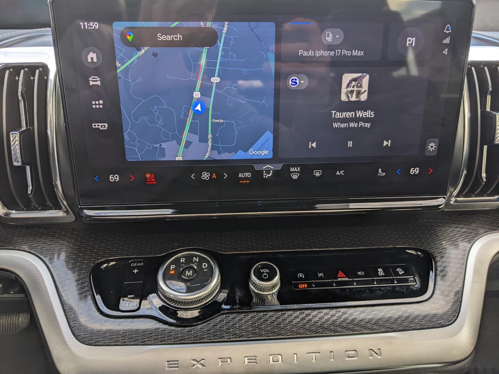 2025 Ford Expedition Platinum