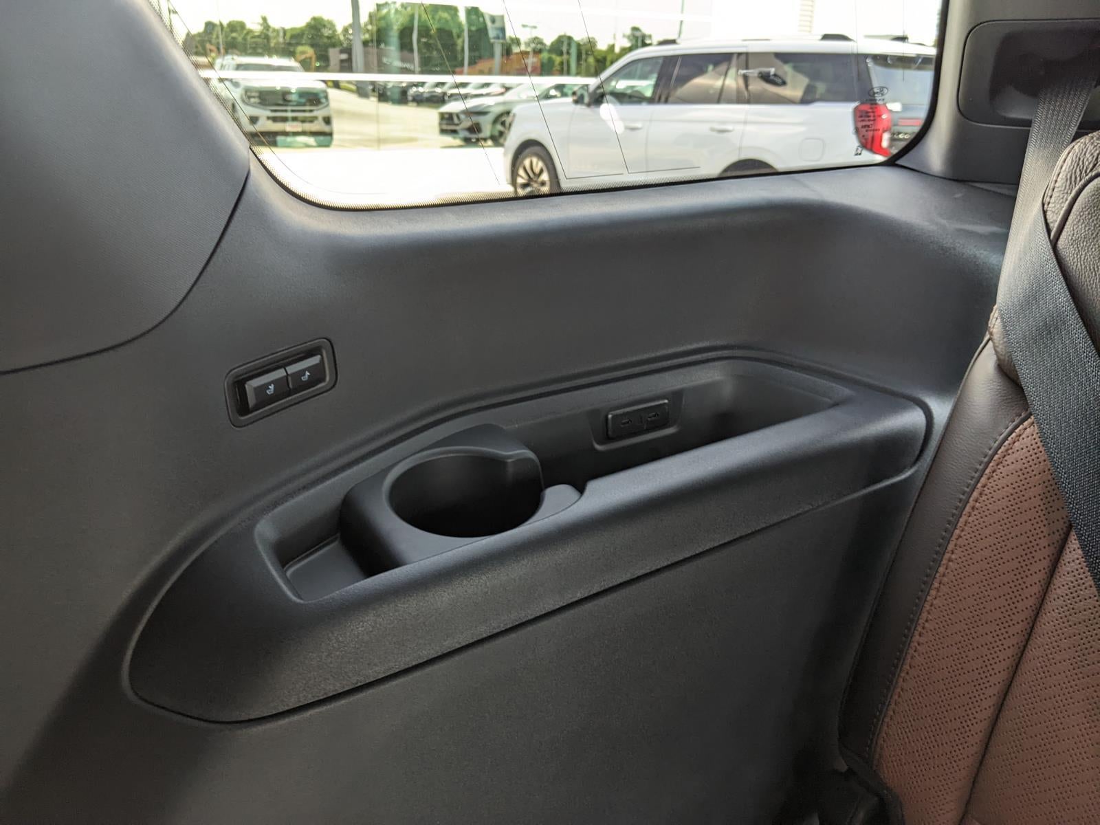 2026 Ford Expedition King Ranch