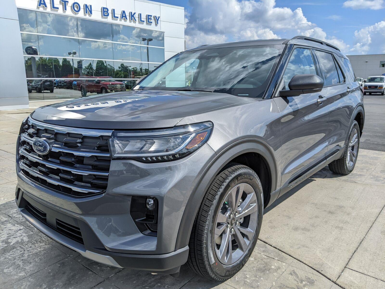 2026 Ford Explorer Active w/100A Pkg