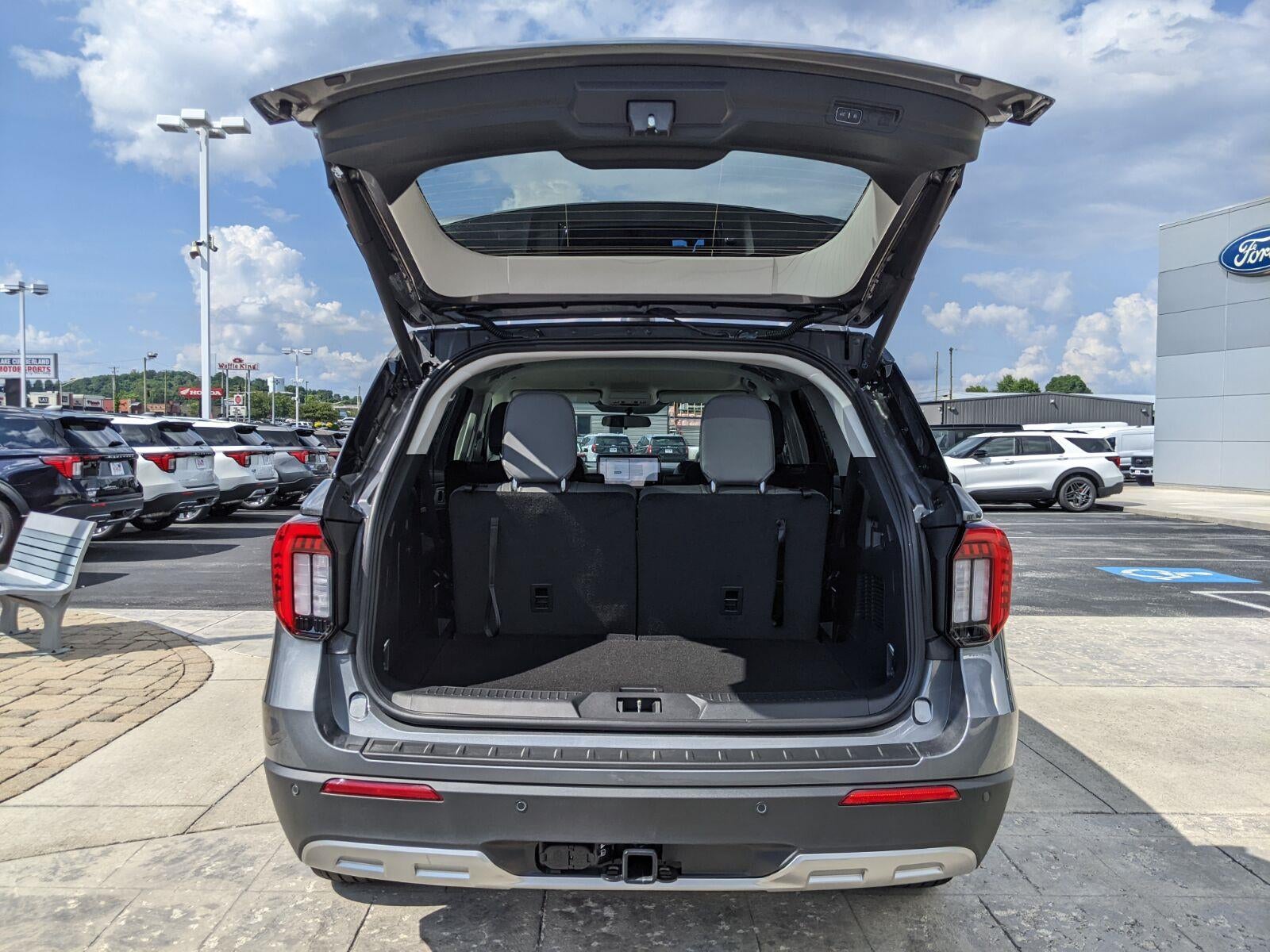 2026 Ford Explorer Active w/100A Pkg